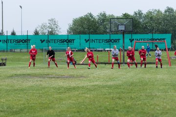 Bild 28 - wCJ SV Steinhorst/Labenz - VfL Oldesloe : Ergebnis: 18:0